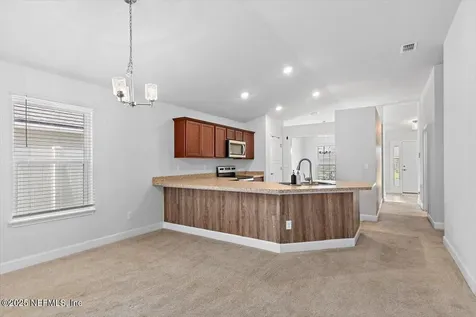 8088 Belsay Circle Jacksonville FL 32219