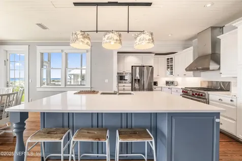 102 Palm Place Neptune Beach FL 32266