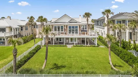 102 Palm Place Neptune Beach FL 32266
