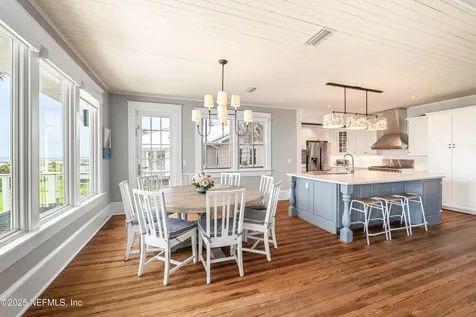 102 Palm Place Neptune Beach FL 32266