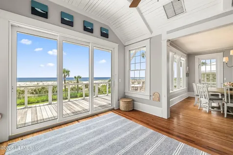 102 Palm Place Neptune Beach FL 32266