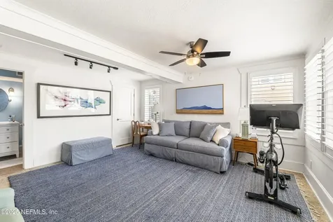 102 Palm Place Neptune Beach FL 32266
