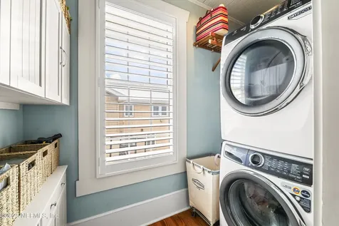102 Palm Place Neptune Beach FL 32266