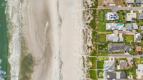 102 Palm Place Neptune Beach FL 32266