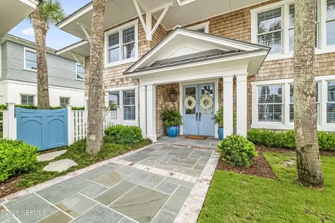 102 Palm Place Neptune Beach FL 32266