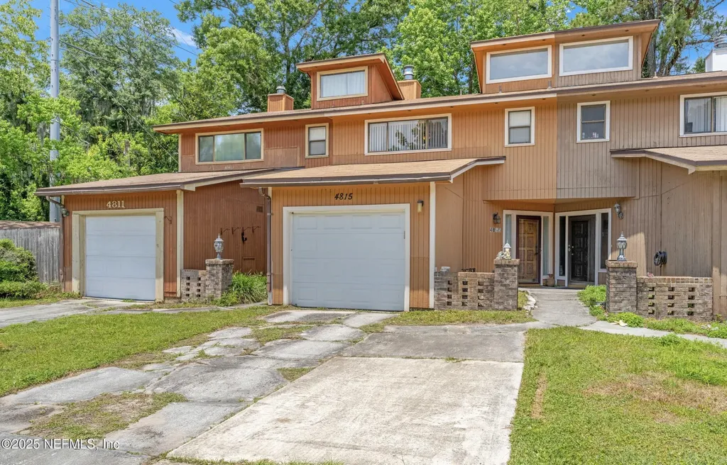 4815 Kingsmeadow Lane Jacksonville FL 32217