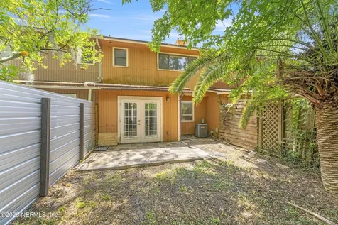 4815 Kingsmeadow Lane Jacksonville FL 32217