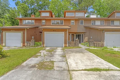 4815 Kingsmeadow Lane Jacksonville FL 32217