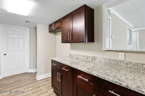 2718 Parkrus Lane Jacksonville FL 32208