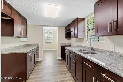 2718 Parkrus Lane Jacksonville FL 32208