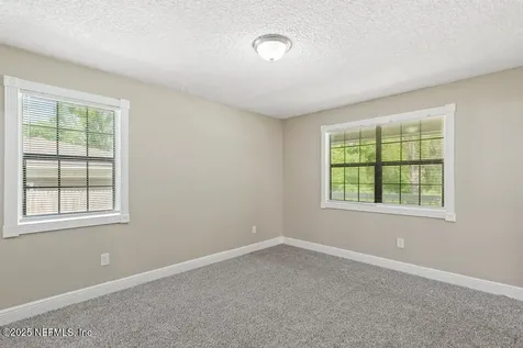 2718 Parkrus Lane Jacksonville FL 32208