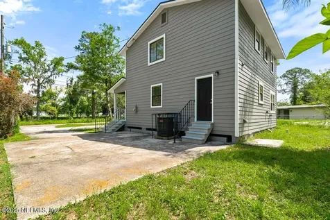 2718 Parkrus Lane Jacksonville FL 32208