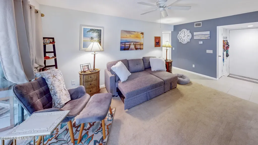 21 Mid Pines Circle Palm Coast FL 32137