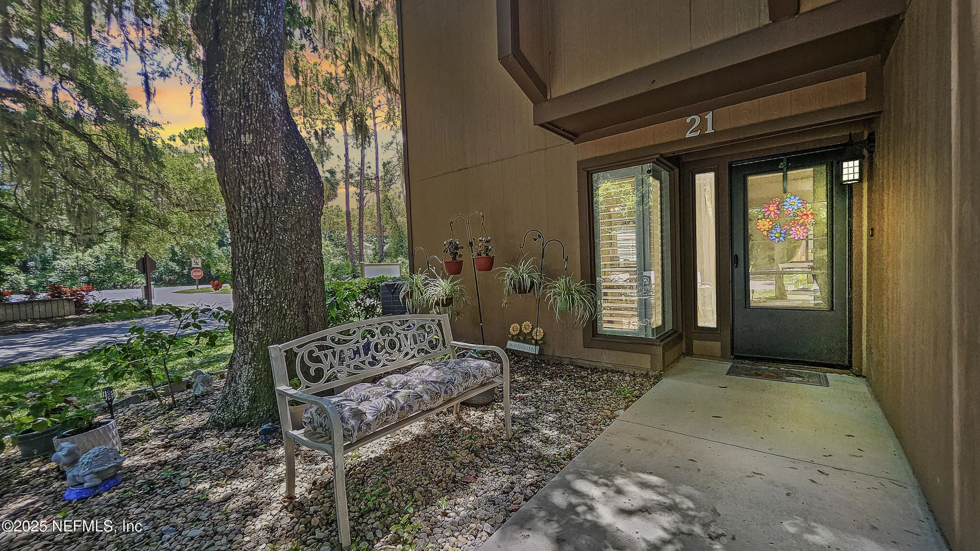 21 Mid Pines Circle Palm Coast FL 32137