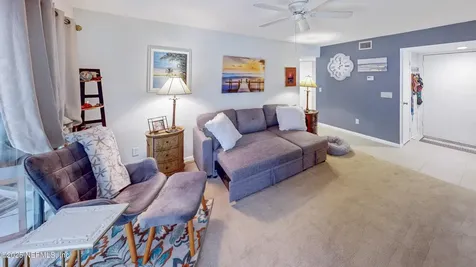 21 Mid Pines Circle Palm Coast FL 32137