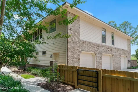3861 Muirfield Boulevard E Jacksonville FL 32225