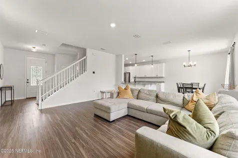 7148 Preston Pines Trail Jacksonville FL 32244