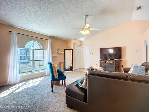 7239 Lawn Tennis Lane Jacksonville FL 32277