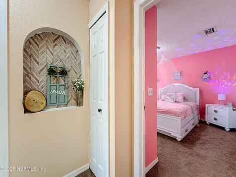 7239 Lawn Tennis Lane Jacksonville FL 32277