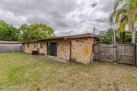 8079 Pierre Drive Jacksonville FL 32210
