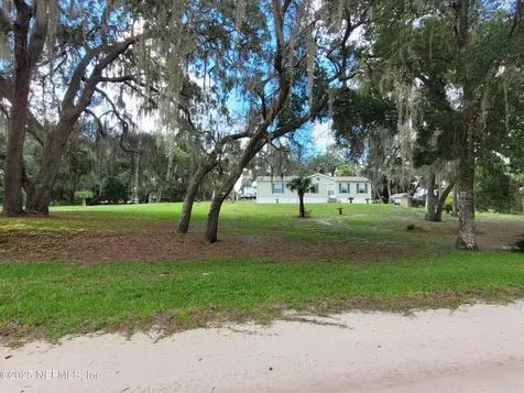 244 Oleander Street Pomona Park FL 32181