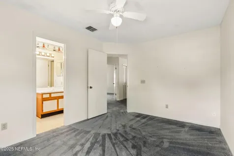 8278 Copperfield Circle W Jacksonville FL 32244