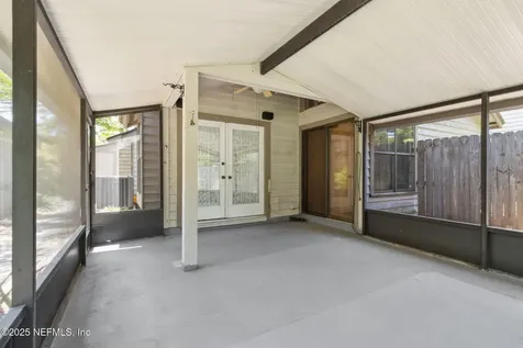 8278 Copperfield Circle W Jacksonville FL 32244