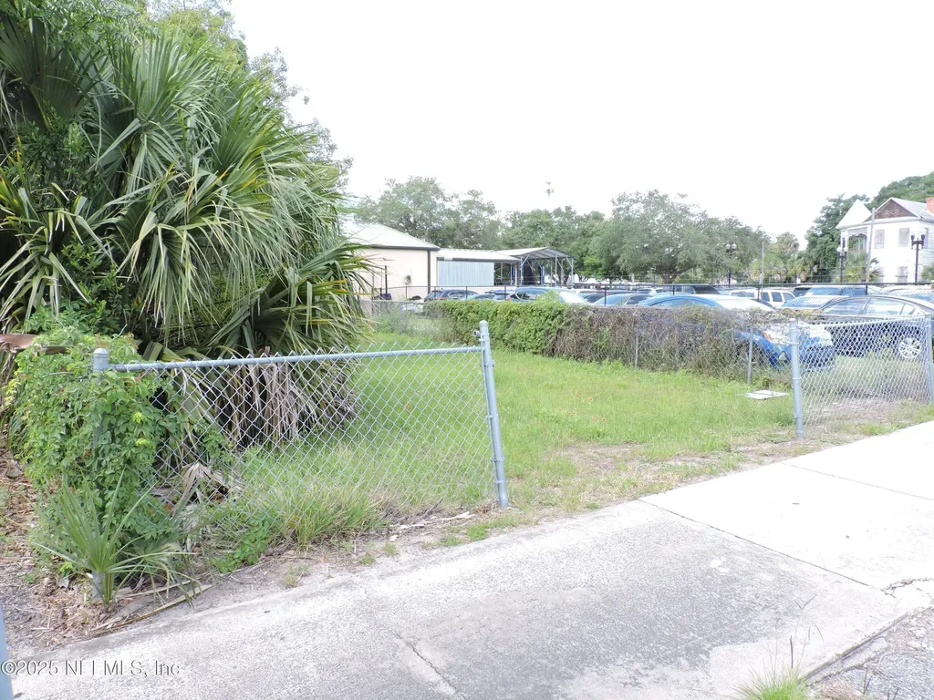 624 W Duval Street Jacksonville FL 32202