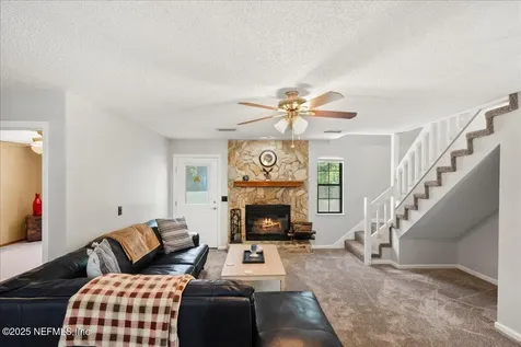 4310 Chokeberry Road Middleburg FL 32068