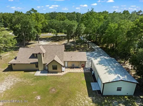 4310 Chokeberry Road Middleburg FL 32068