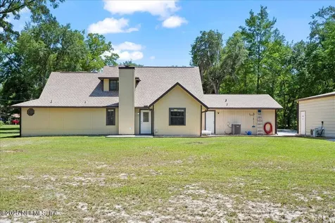 4310 Chokeberry Road Middleburg FL 32068