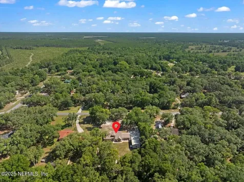 4310 Chokeberry Road Middleburg FL 32068