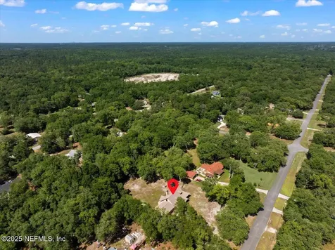 4310 Chokeberry Road Middleburg FL 32068