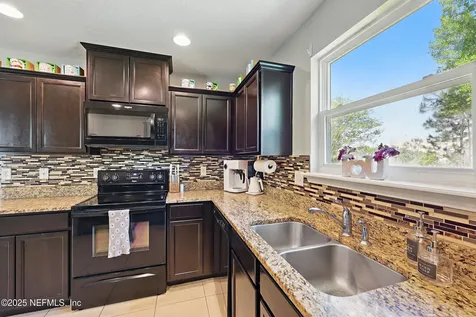3253 Hidden Meadows Court Green Cove Springs FL 32043