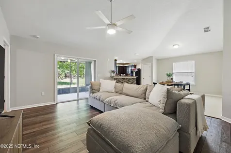 3253 Hidden Meadows Court Green Cove Springs FL 32043