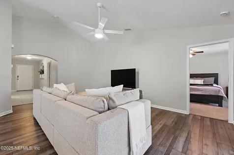 3253 Hidden Meadows Court Green Cove Springs FL 32043