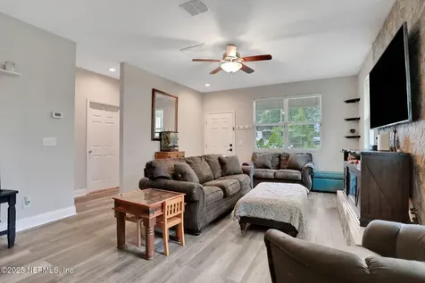616 Osman Road Jacksonville FL 32225
