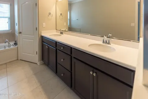 15957 Tisons Bluff Road Jacksonville FL 32218