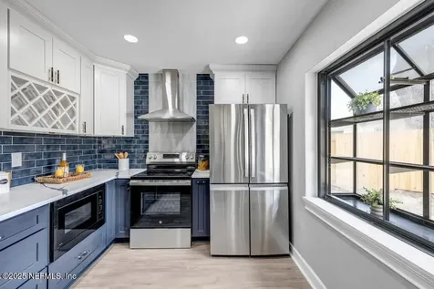 2377 Wilmont Avenue Jacksonville FL 32218