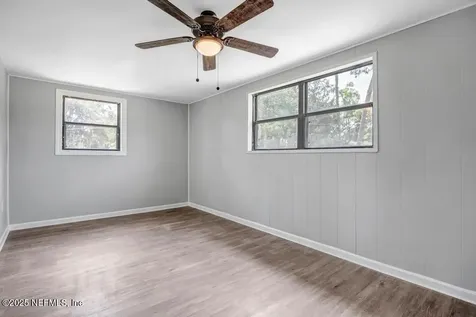 2377 Wilmont Avenue Jacksonville FL 32218