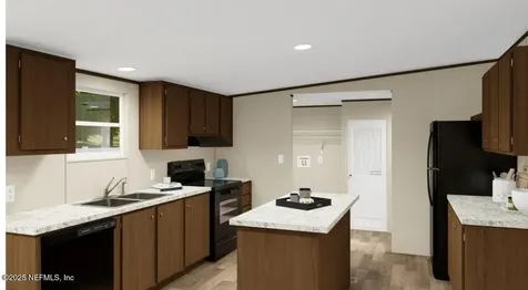 221 Maltas Avenue Interlachen FL 32148