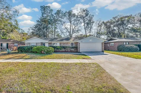 5528 Lofty Pines Circle S Jacksonville FL 32210