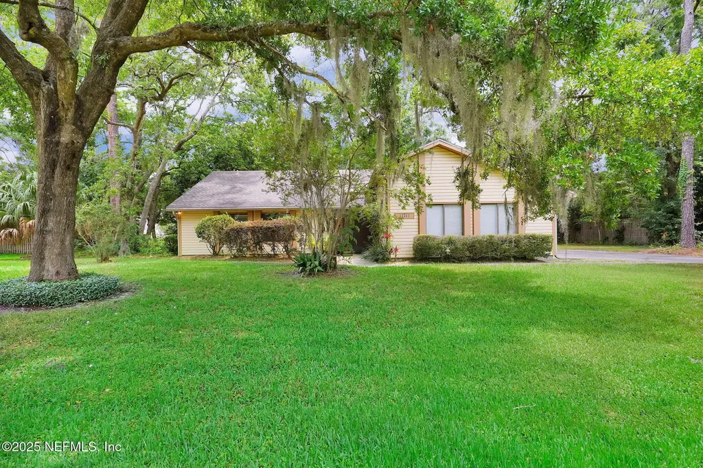 11711 Sparkleberry Lane Jacksonville FL 32223