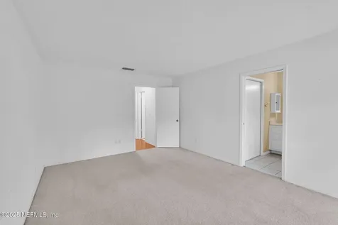 11711 Sparkleberry Lane Jacksonville FL 32223