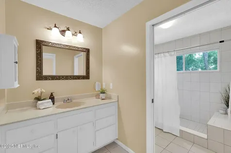 11711 Sparkleberry Lane Jacksonville FL 32223