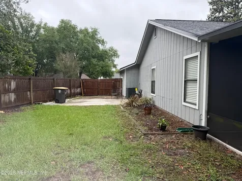 8562 Echoridge Court Jacksonville FL 32244