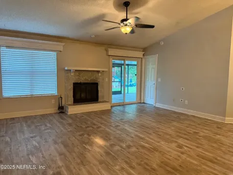 8562 Echoridge Court Jacksonville FL 32244