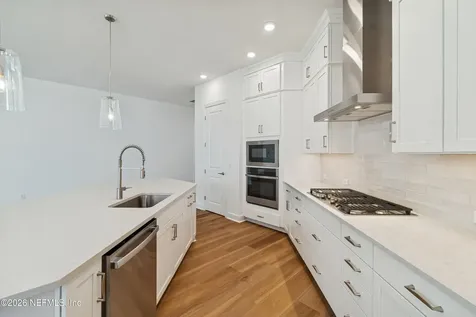 32 Dawes Avenue Ponte Vedra FL 32081