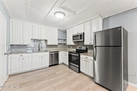 2617 Lake Shore Boulevard Jacksonville FL 32210
