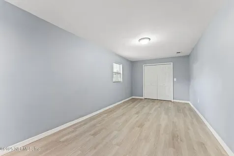 2617 Lake Shore Boulevard Jacksonville FL 32210